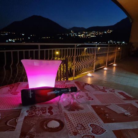 Nickyhouse Holiday Home Giffoni Sei Casali Luaran gambar