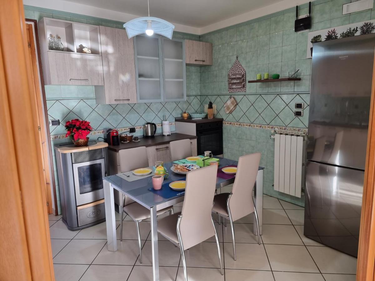 Nickyhouse Holiday Home Giffoni Sei Casali Luaran gambar
