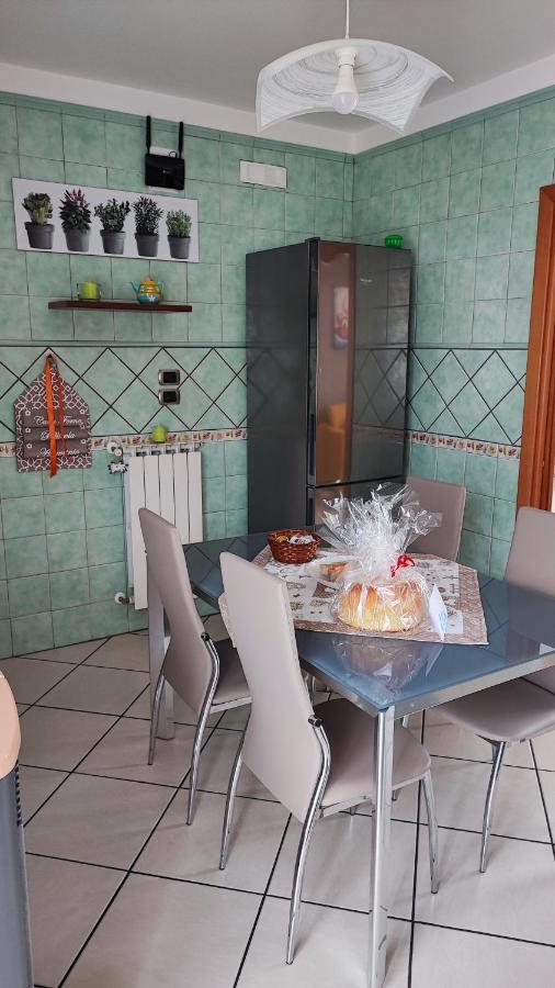 Nickyhouse Holiday Home Giffoni Sei Casali Luaran gambar