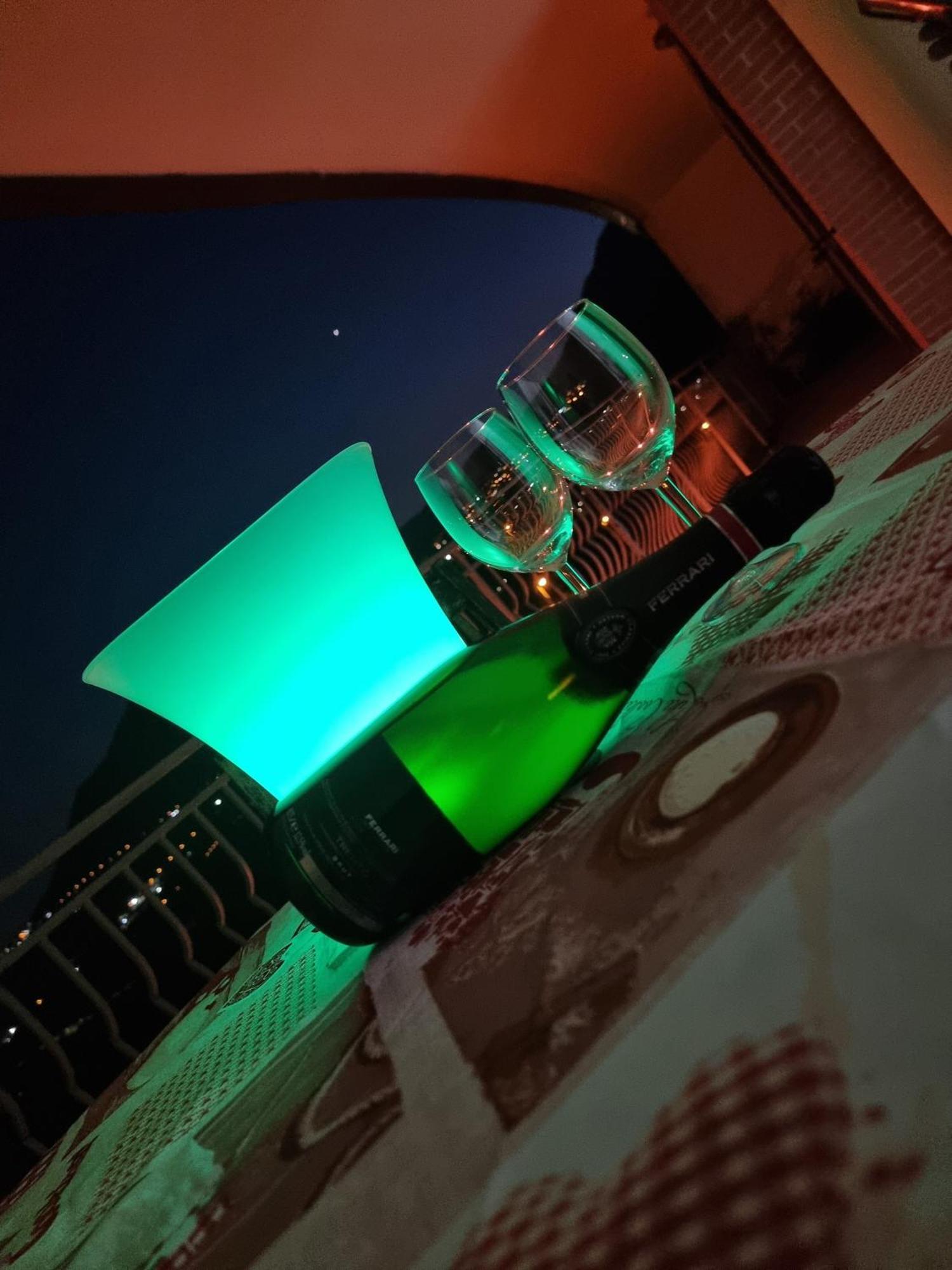 Nickyhouse Holiday Home Giffoni Sei Casali Luaran gambar